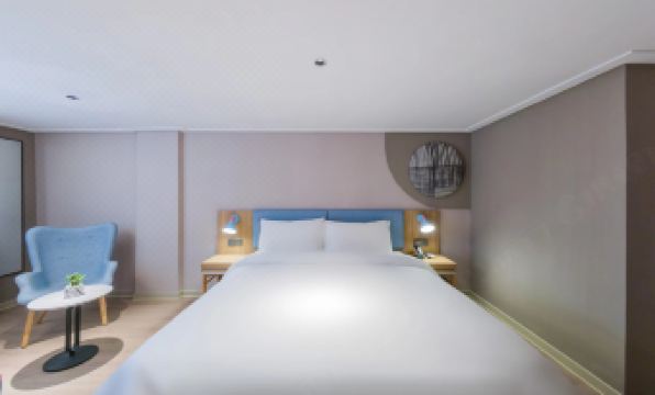 Homeinn · neo (Shenzhen East Railway Station Buji Subway Station)