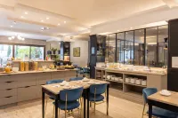 Best Western Plus - L'artist Hotel Tours - breakfast
