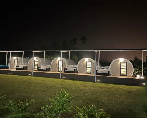 Star & Moon GUEST HOUSE Hotels near Puli Hot Spring