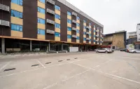Hemei Hotel (Binyang Litang High-speed Railway Station) - parking