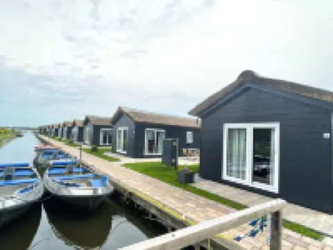 Waterpark Giethoorn Hotels in Giethoorn