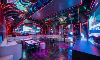 Xana Hotelle Hotel (Fangchenggang West Bay City Beach)