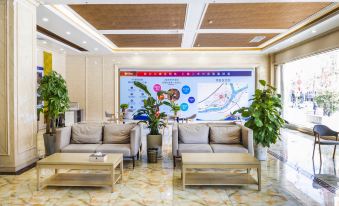 Huashili Light Luxury Hotel