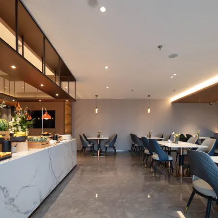 Atour Hotel Hangzhou City Center
