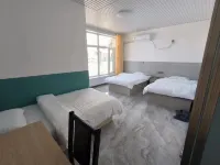 Xinyue Homestay - parking