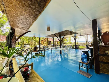 Playa Del Fuego Camiguin Beach Hostel and Resort