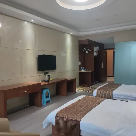 Yingshan Huayi Hotel