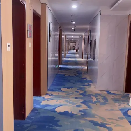 Zichang Fan Hua Hotel
