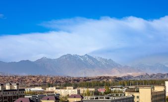 MEHOOD LESTIE Hotel (Wuqia Renmin Square)