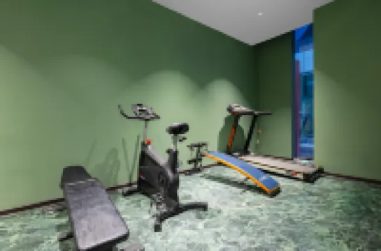 Kele S Hotel (Huaqiaocheng Fantasy Valley (Xiangyang East Railway Station Branch))