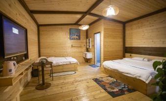 Ergun Aolige Chalet Homestay