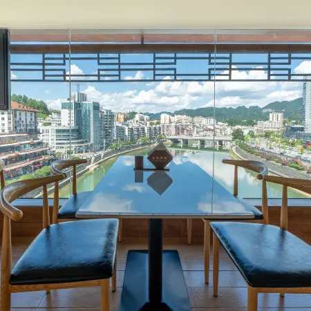 Yushui Langqiao Hotel