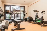 Zhonglu Hotel (LuShan Donglin Ancient Town)