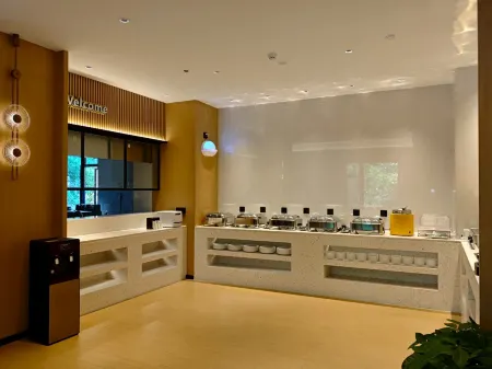 Miyang Miju Hotel (Zhuzhou Dafeng Station Branch) Отели рядом с достопримечательностью «College of Chemical Engineering»