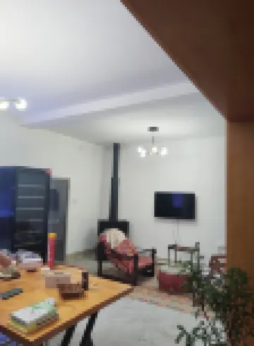 卓資山下輕居民宿