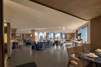 Pareisi Max Hotel