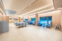 Hanting Hotel (Chongqing Yangjiaping Panlong Aoyuan Square Branch)