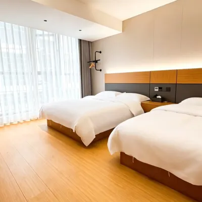 Zheng'an Xinyuan Hotel Hotels near Zheng'an Guitar Culture Square