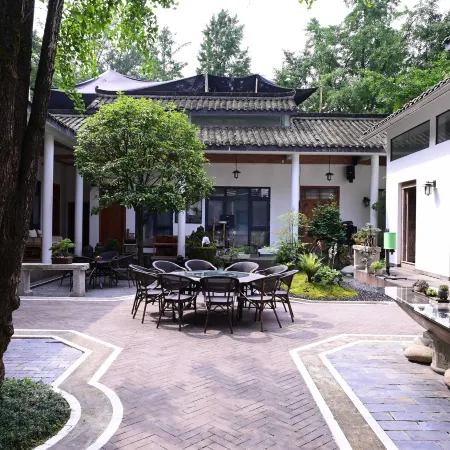 Qingcheng Courtyard Ji