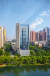 Howard & Johnson Club Hotel Wuhan (Yellow Crane Tower Liangdao Street Branch) - 4-Sterne