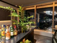 Narrhalf Sanctum · Shijiantang High‑Rise Design Hotel (Jiaxiu Tower, Minsheng Road, Guiyang) - ที่มีบาร์