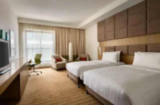 Traders Hotel，Qaryat AI Beri, Abu Dhabi