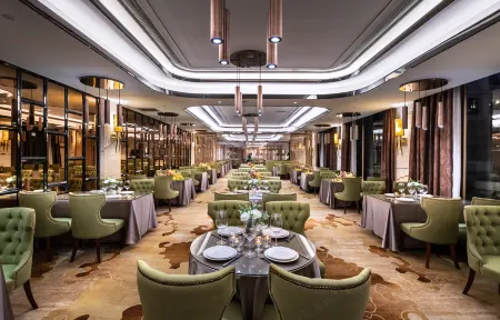 Merlinhod Hotel Отели рядом с достопримечательностью «Chenyong Park»