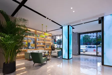 Sun Grow Green Hotel (Qidong Chengxi) Отели в г. Цидун