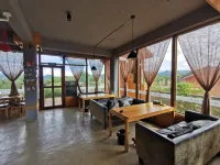Lugu Lake 97 Rendezvous Lakeside Resort (Puluo Flower Sea Wharf Branch) - 3つ星