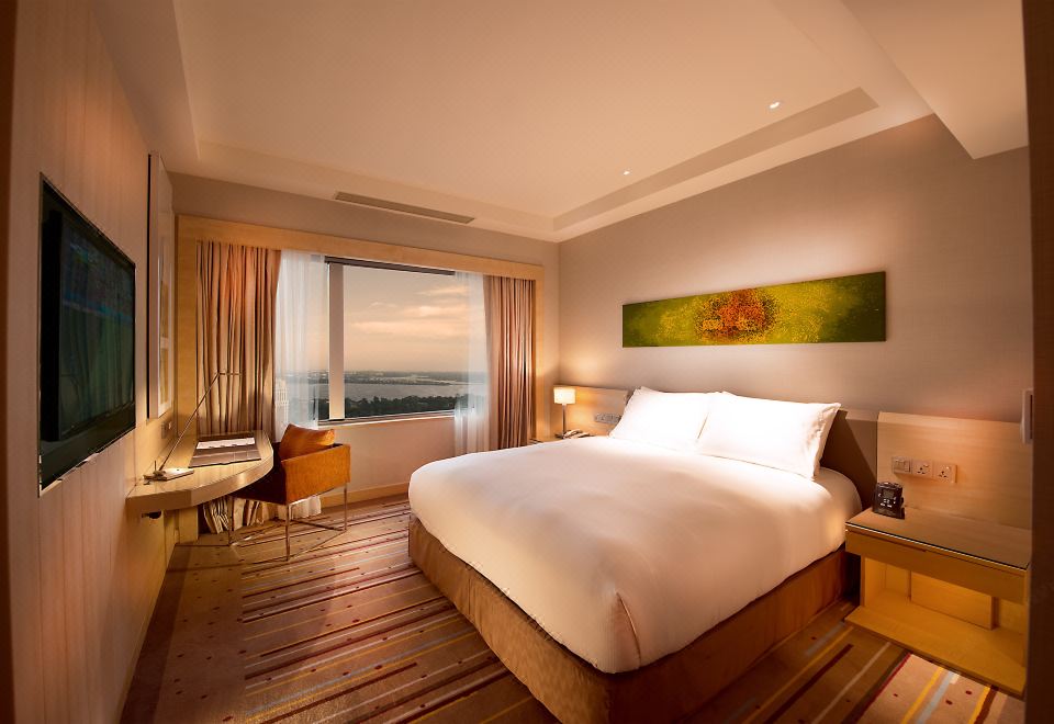 1. 더블트리 바이 ..