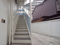 GLOCE Guest House Nagisa  5 mins from the station 逗子市住宿飯店