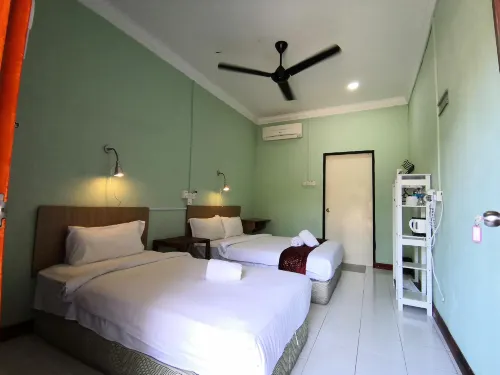 Tommy's Place @ TIP of  Borneo