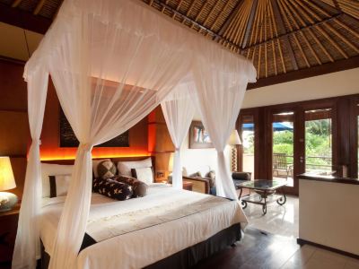Pool Villa Merumatta Senggigi