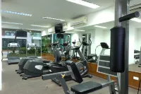 iCheck inn Residences Patong - gimnasio
