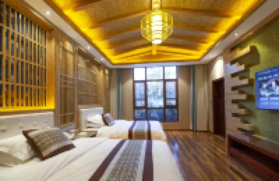 Remote Mountain Hotel Lianzhou