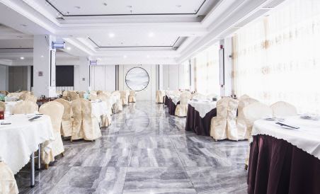 Zhongjing Business Hotel - Housity