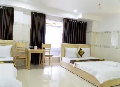 Dai An Binh Tan Hotel Hotels near Ut Xuan Grocery Store