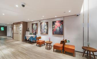 HanTing Hotel (Shanghai Hongqiao Tianshan Road)