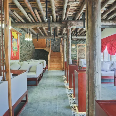 Oriental Home Building E-Sports Hotel