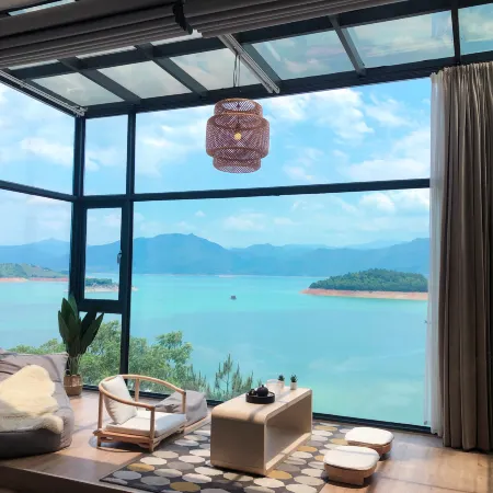 Zixing Xiyan · Hidden Lake and Pines Homestay (Dongjiang Lake Bailang Scenic Area)