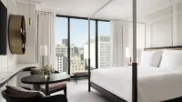 Four Seasons Hotel Montreal - parking