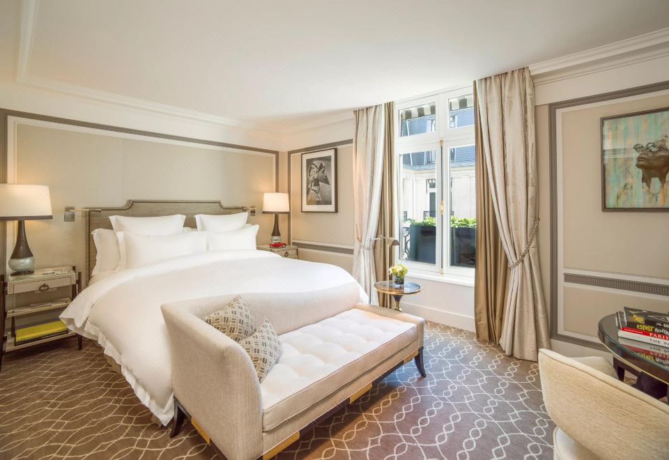 1. 오텔 드 크리용..