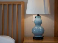 Lijiang Huazizai Premium Garden Inn 木府（ムフ）周辺のホテル