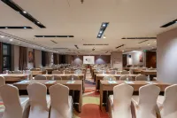 Zhongshan Randa Plaza Rezen Select Hotel