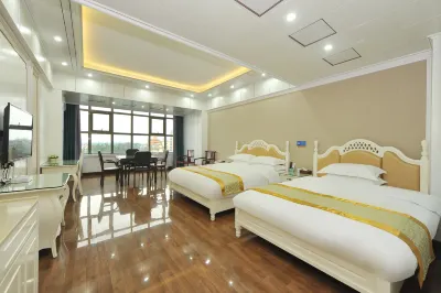 東興聽濤飯店 京族文化展示牆附近的飯店