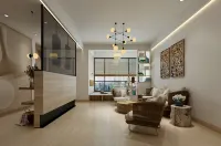 Zhuji No. 1 Guesthouse - parking
