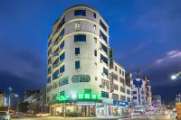 Yulin Fengming Hotel (Zhangmu Town Bus Station Store) Hotels in Fumian District