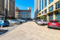 Vienna International Hotel (Dongying Wuyue Square Branch) - Park Yeri