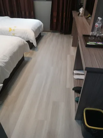 Fuxiangyuan Hotel Отели в г. Хуанпин