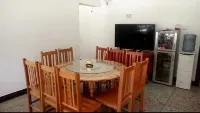 Daxiongshan Longxing Inn
